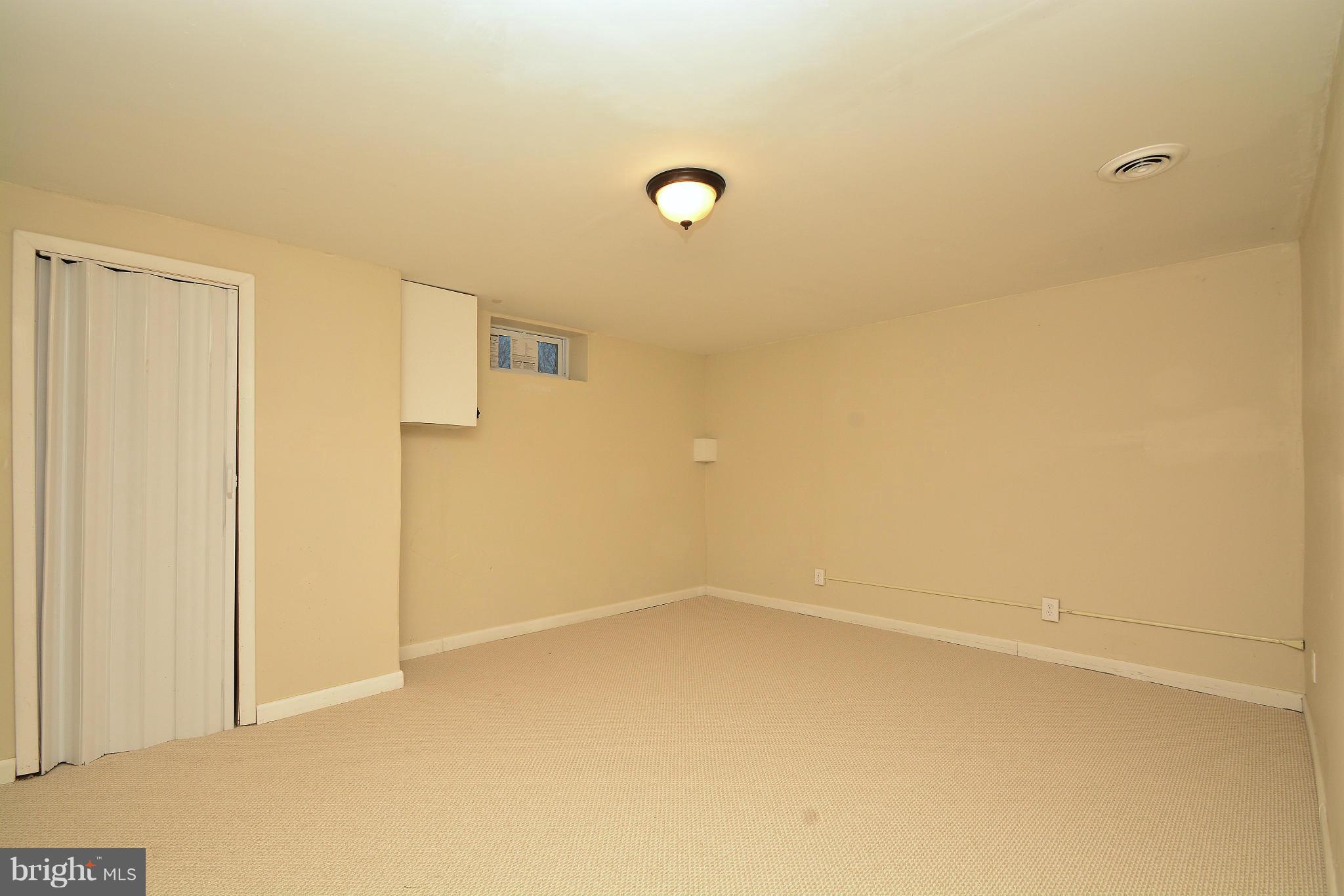 4857 Melbourne Road Baltimore, MD 21229 - Photo 24 of 27 Basement