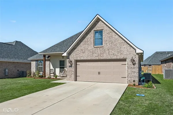 $329,900 | 613 Crowder Drive, Benton, LA 71006