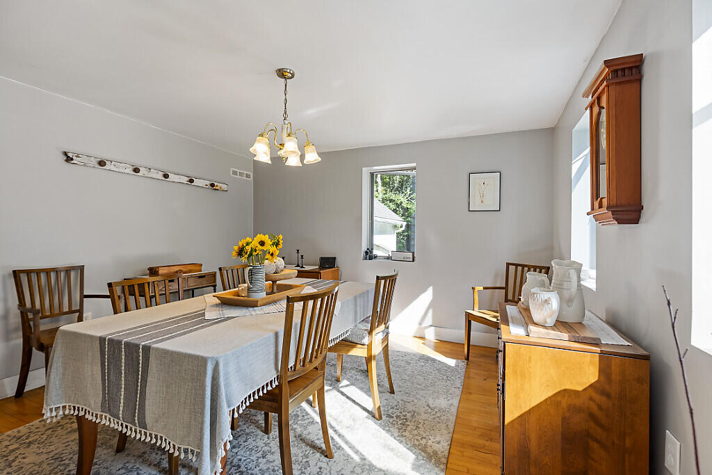 256 East Benton Road Albion, ME 04910 - Photo 26 of 44 Dining room