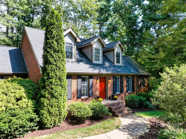 $790,000 | 2 White Rock Court, Arden, NC 28704