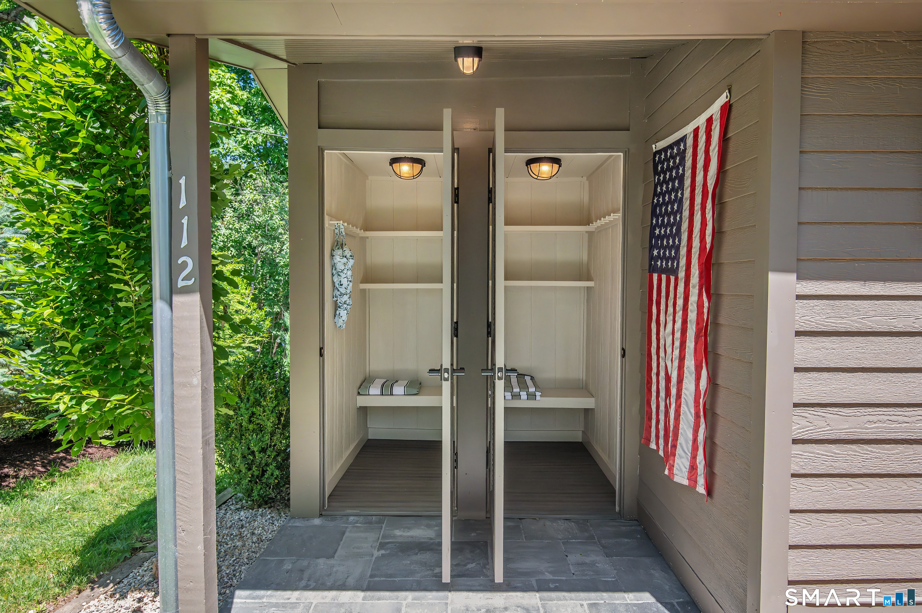 112 West Lake Road, Unit 112 Woodbury, CT 06798 - Photo 9 of 37