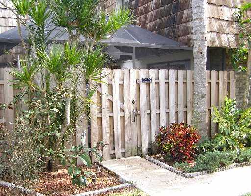 7659 Courtyard Run West, Unit 7659 Boca Raton, FL 33433 - Photo 2 of 6 Additional Photo