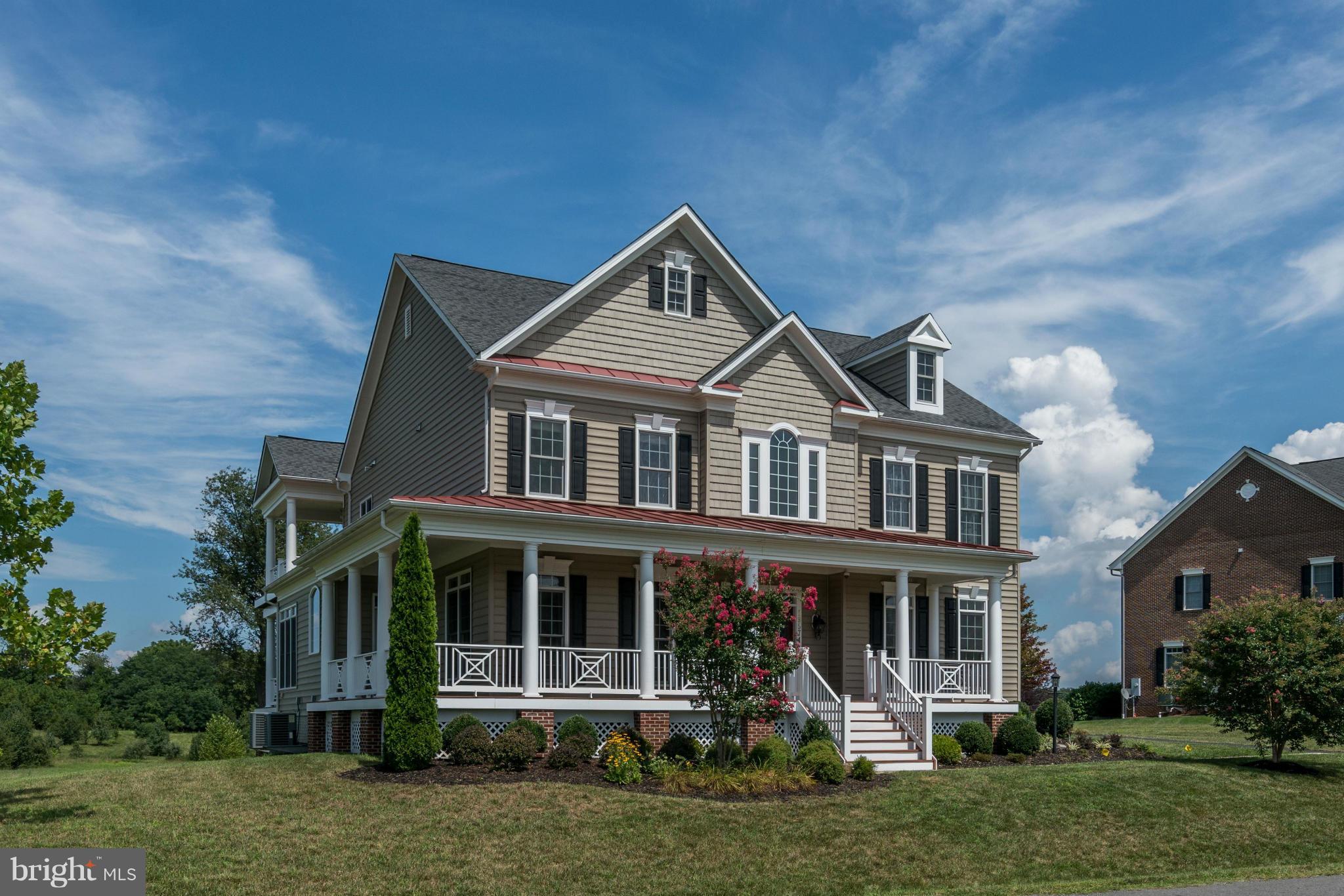 19574 Rothbury Lane Leesburg, VA 20175 - Photo 2 of 30 Exterior (Front)