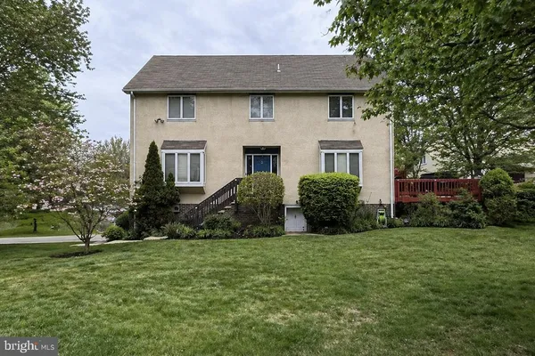 $819,999 | 22 Exeter Court, Princeton, NJ 08540