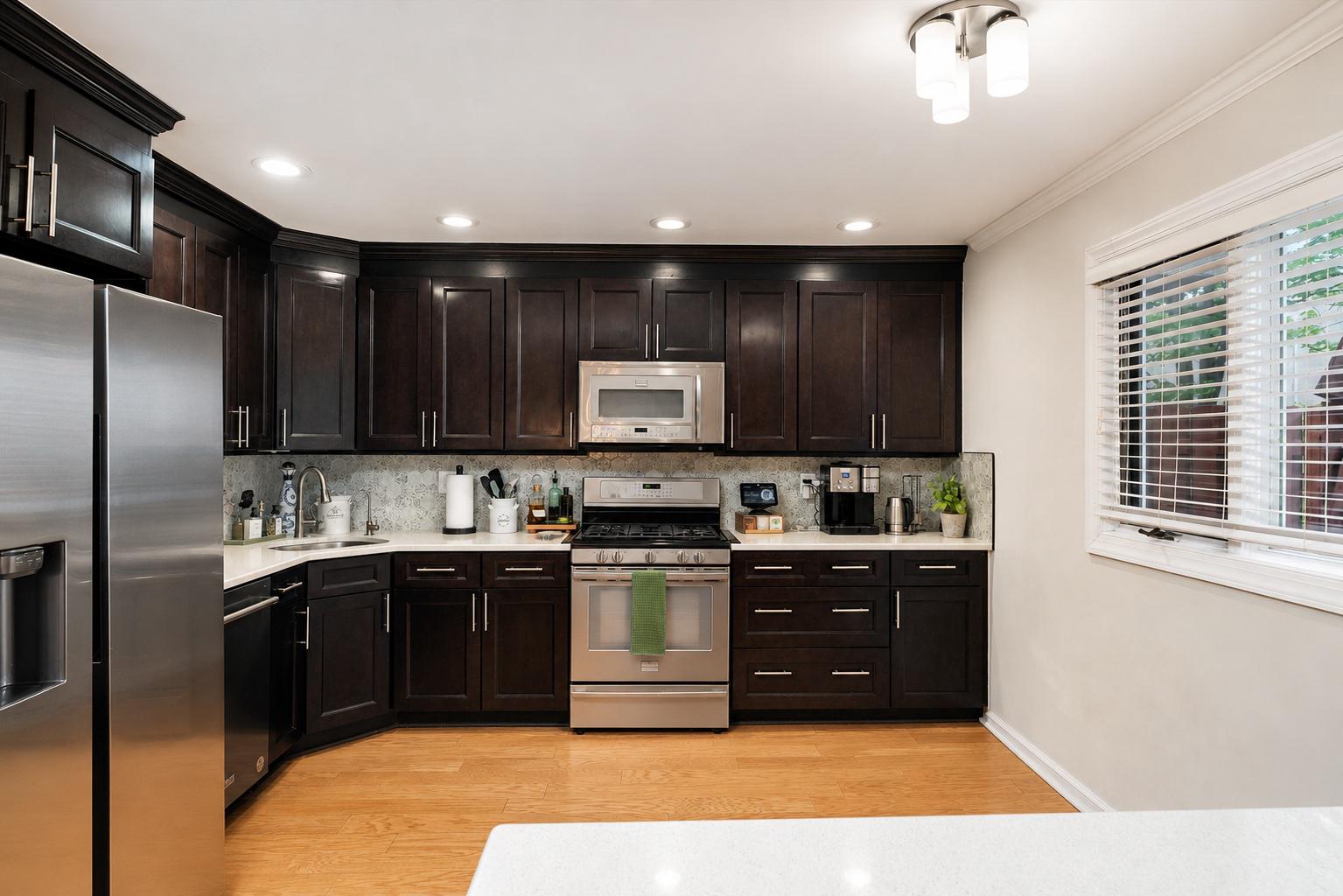 22 Exeter Court Princeton, NJ 08540 - Photo 12 of 31 Kitchen