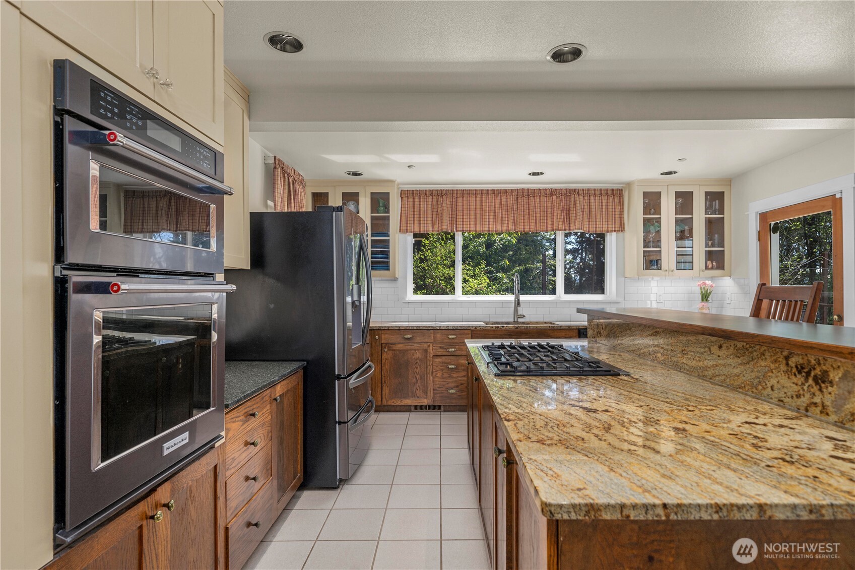 10507 48th Street East Edgewood, WA 98372 - Photo 14 of 40