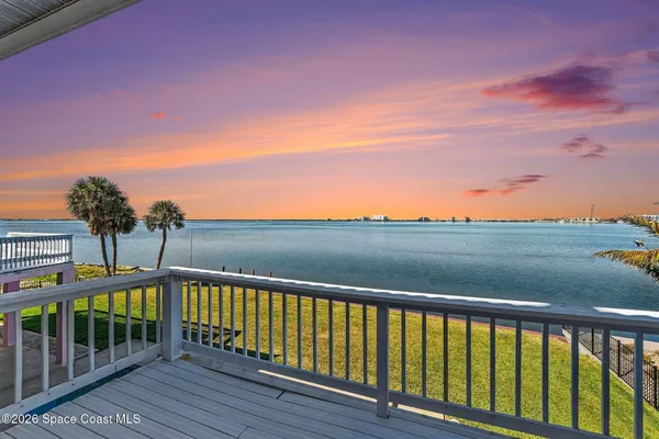 $1,999,000 | 157 St Croix Avenue, Cocoa Beach, FL 32931