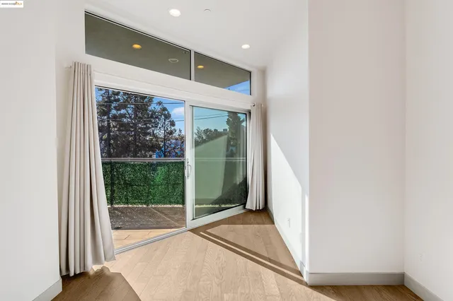 $415,000 | 410 Webster Street, Unit 1, Oakland, CA 94607