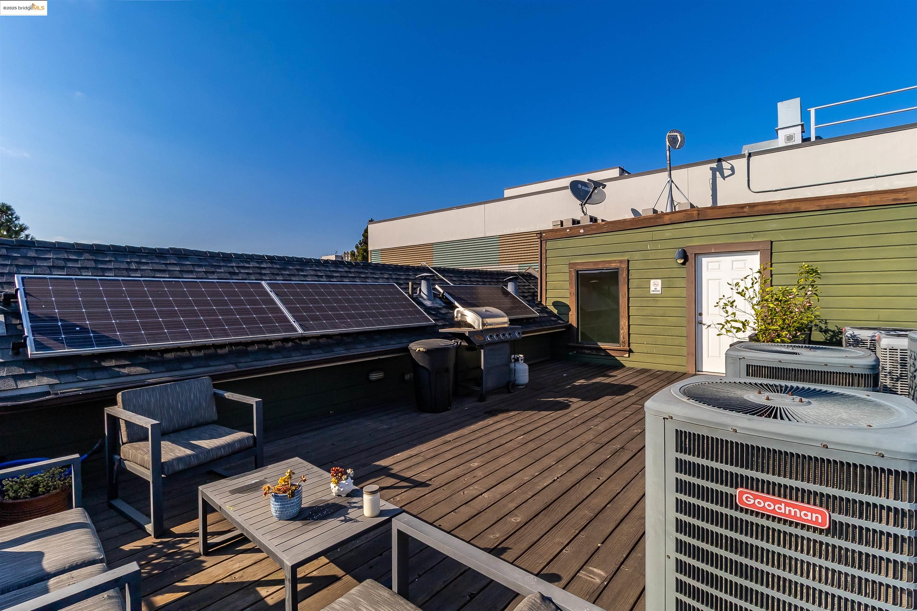 410 Webster Street, Unit 1 Oakland, CA 94607 - Photo 35 of 59