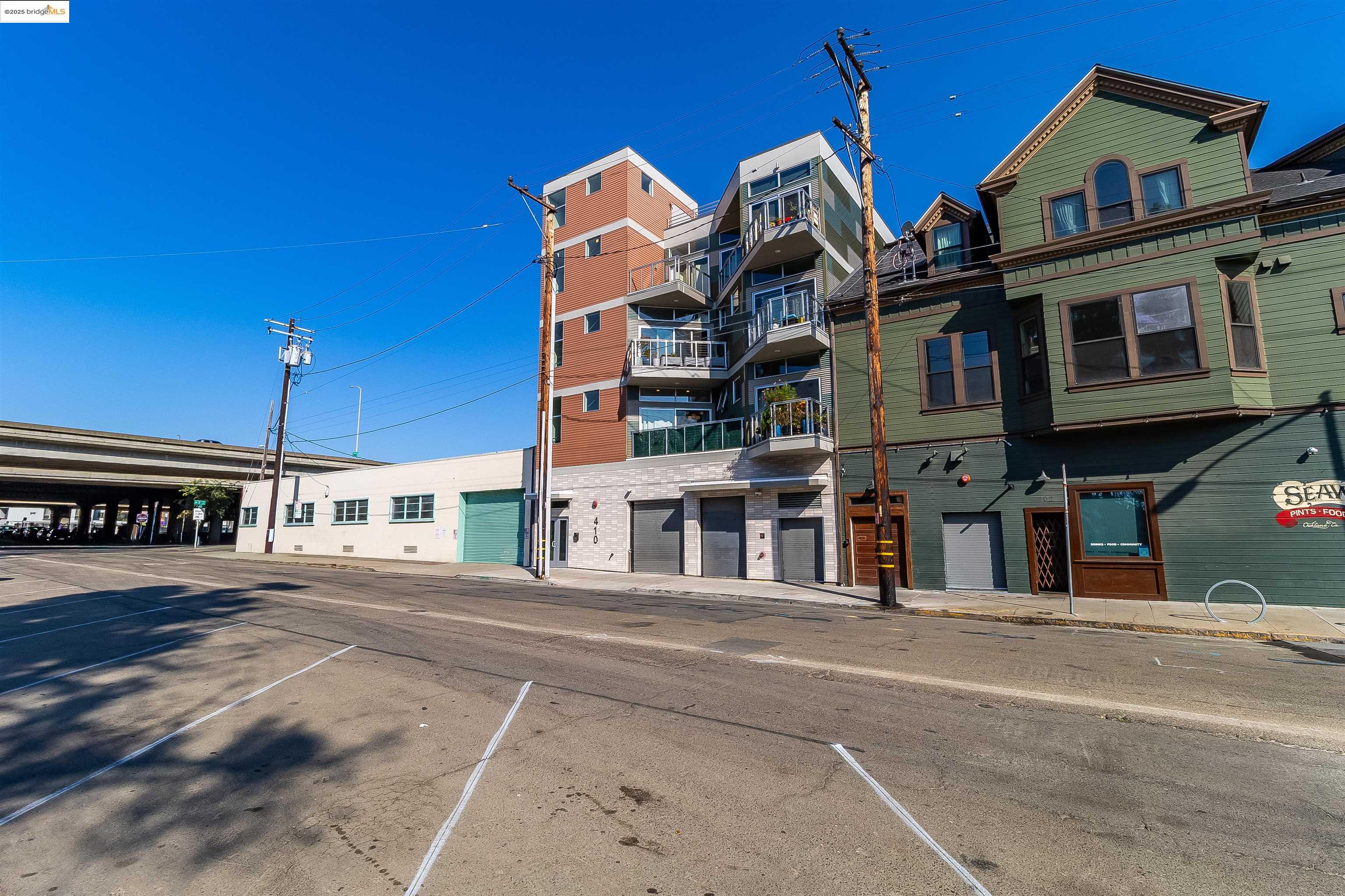 410 Webster Street, Unit 1 Oakland, CA 94607 - Photo 6 of 59