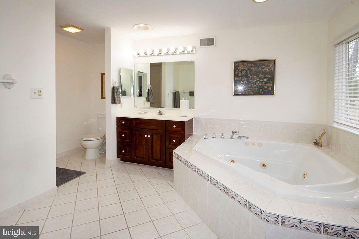232 Erial Road Sicklerville, NJ 08081 - Photo 27 of 97 Master Bathroom: Garden Tub, Tile Floors