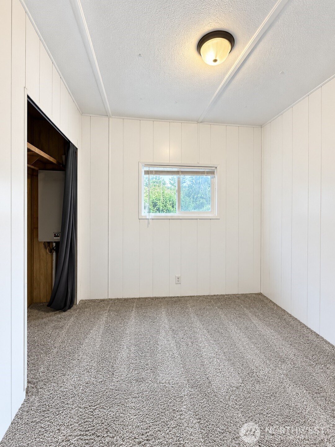 2322 Tacoma Road East, Unit 9 Puyallup, WA 98371 - Photo 12 of 17 Gallery Image 12