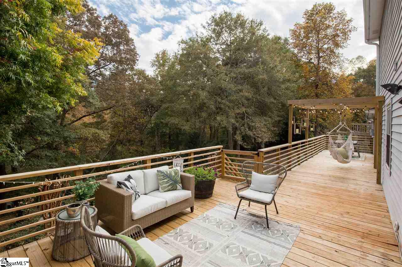 101 Cedar Ridge Lane Simpsonville, SC 29681 - Photo 18 of 24 Gallery Image 18