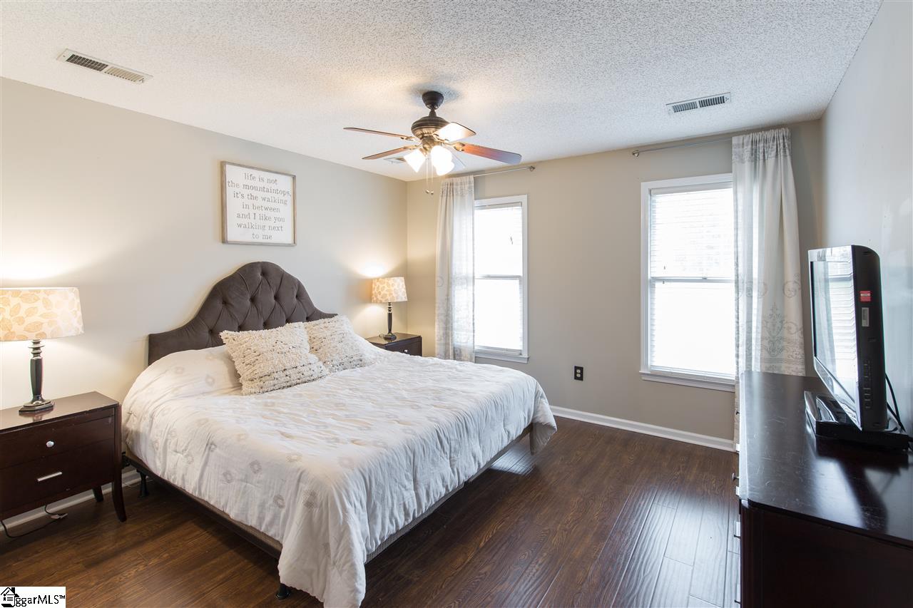 101 Cedar Ridge Lane Simpsonville, SC 29681 - Photo 10 of 24 Gallery Image 10