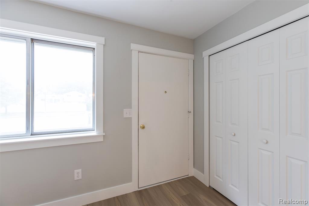 1458 Sheldon Road Canton, MI 48187 - Photo 3 of 26