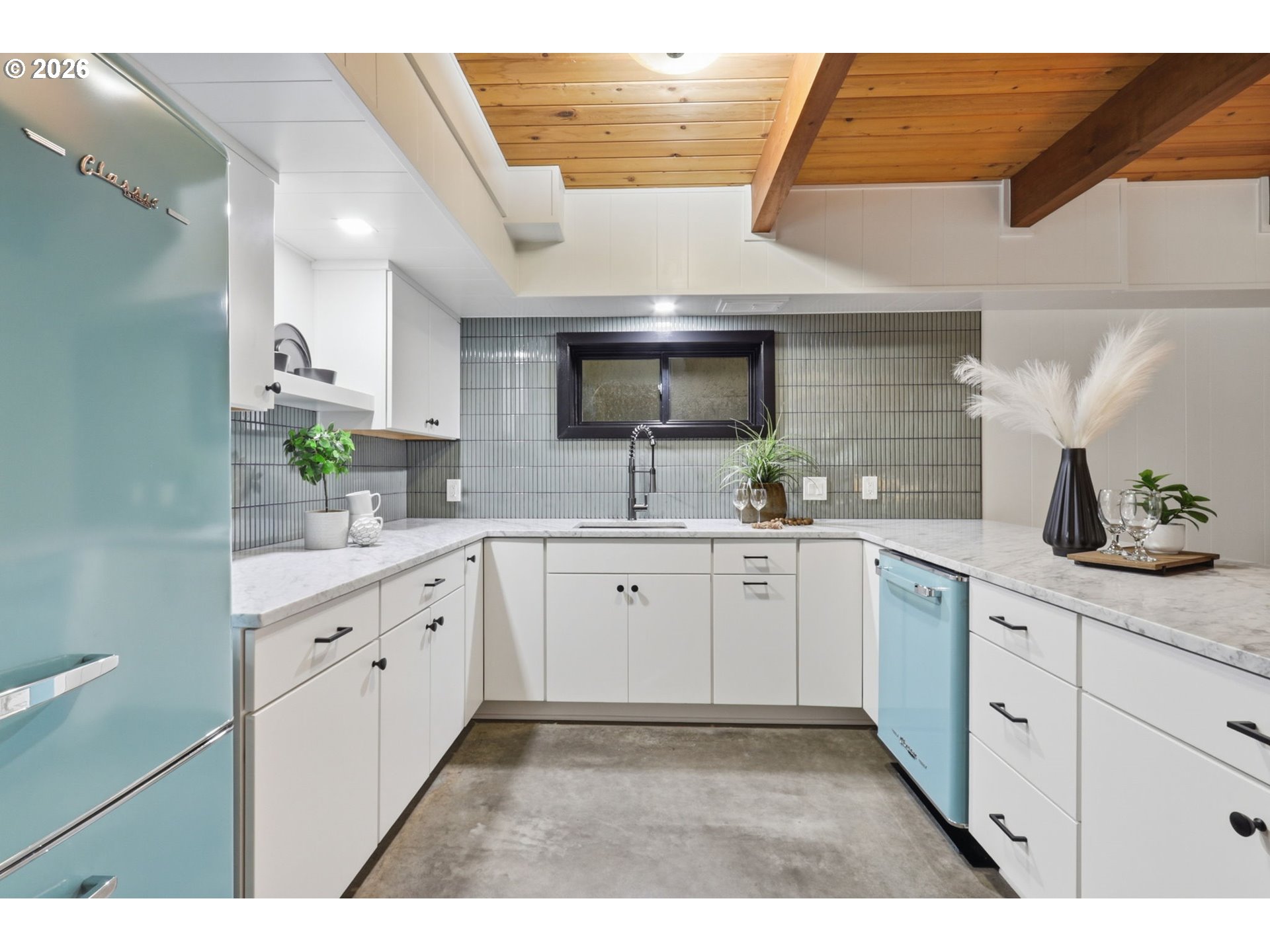 10625 Southwest Lancaster Road Portland, OR 97219 - Photo 30 of 48 Gallery Image 30