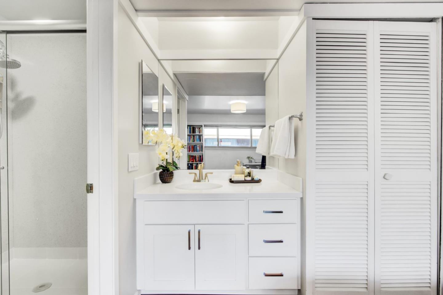 500 West Middlefield Road, Unit 151 Mountain View, CA 94043 - Photo 26 of 45 Gallery Image 26