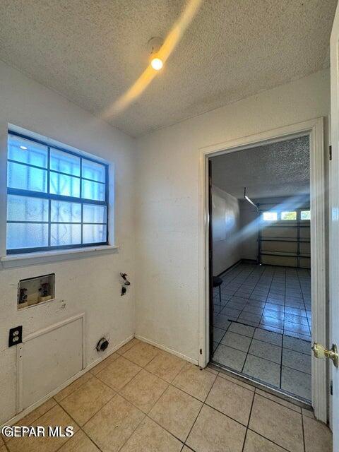 386 McCune Road El Paso, TX 79915 - Photo 27 of 30 Laundry Room