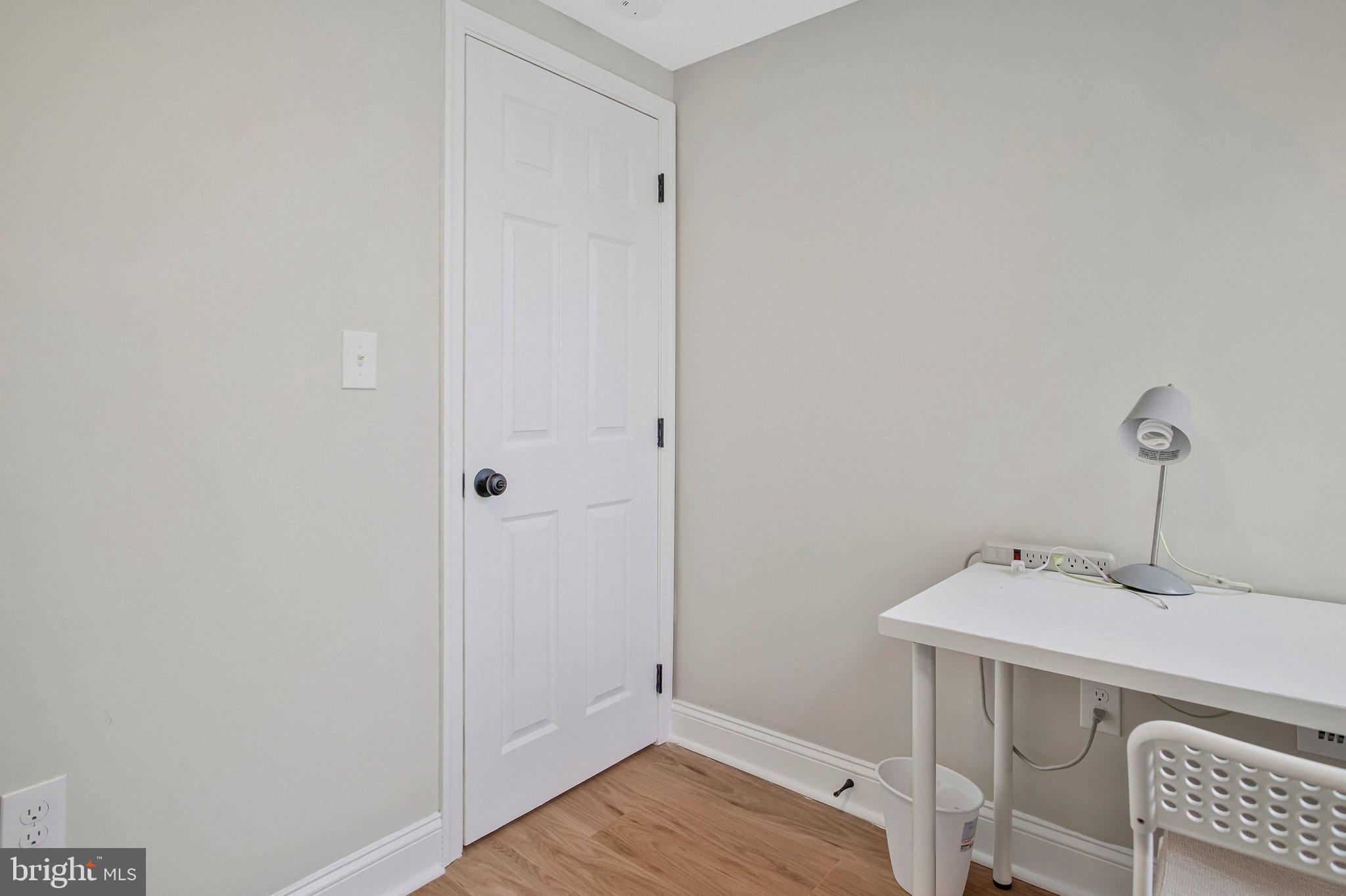 1102 Carroll Street Baltimore, MD 21230 - Photo 26 of 52 Bright and minimalistic workspace corner.