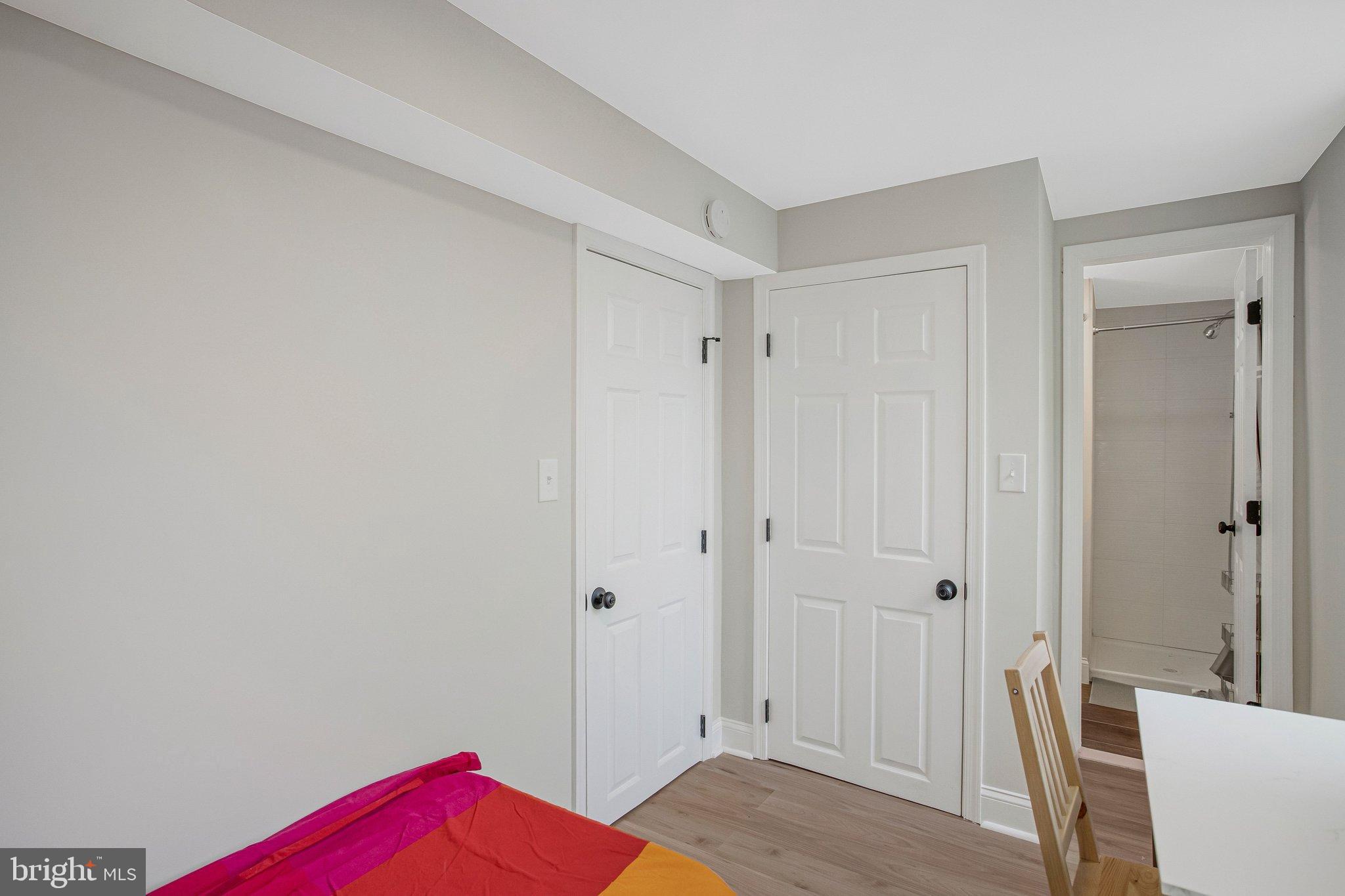 1102 Carroll Street Baltimore, MD 21230 - Photo 31 of 52 Small room with private bathroom