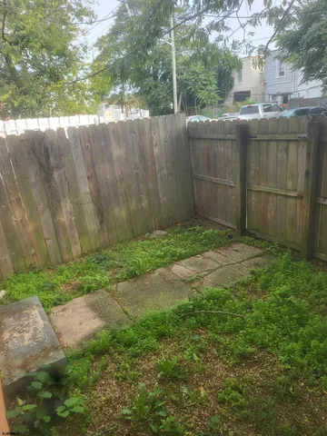 $1,950 | 345 North Ocean Avenue, Atlantic City, NJ 08401