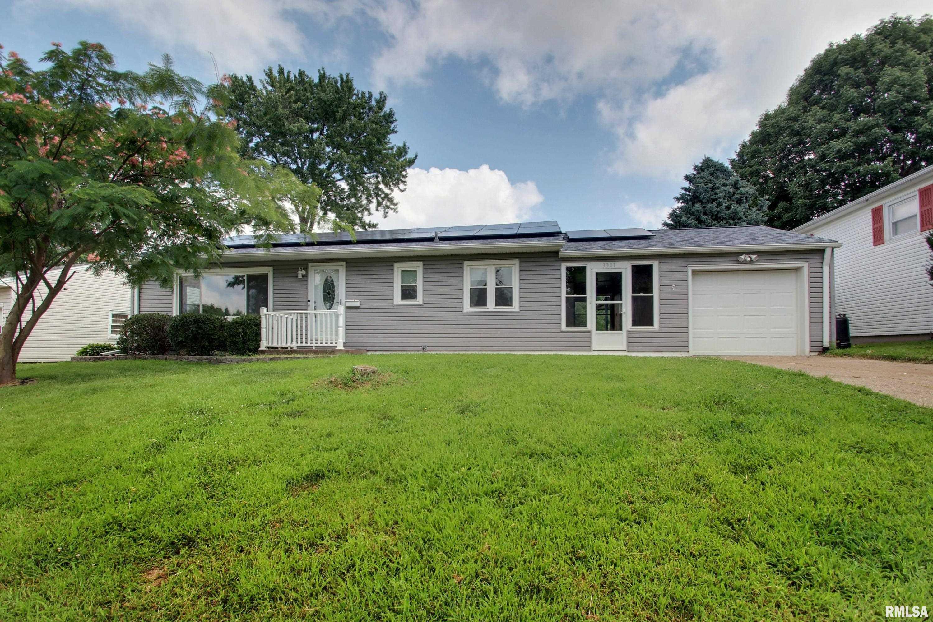 3301 Lawrence Road Quincy, IL 62301 - Photo 1 of 22