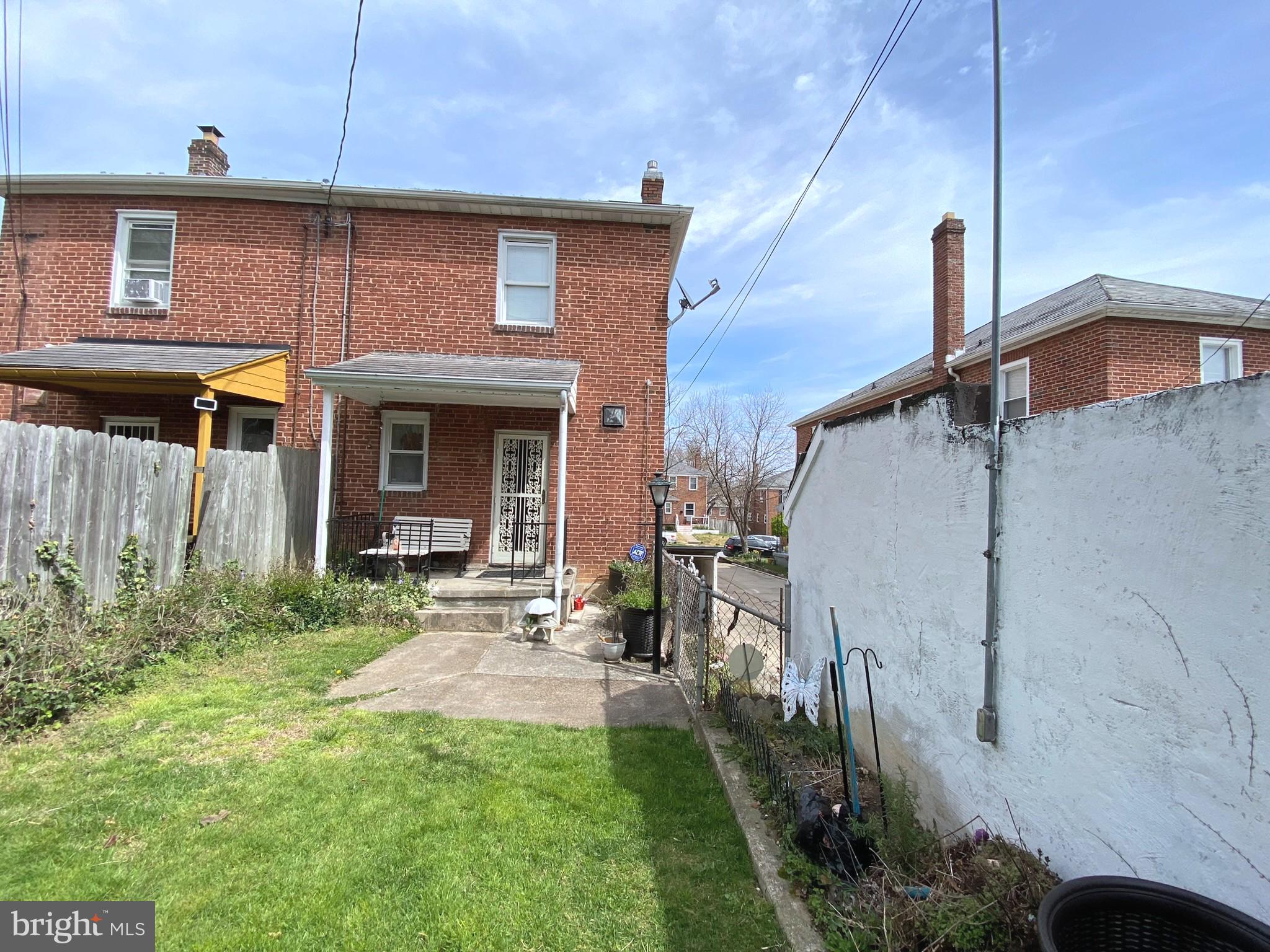 3515 Ailsa Avenue Baltimore, MD 21214 - Photo 33 of 36 REAR YARD