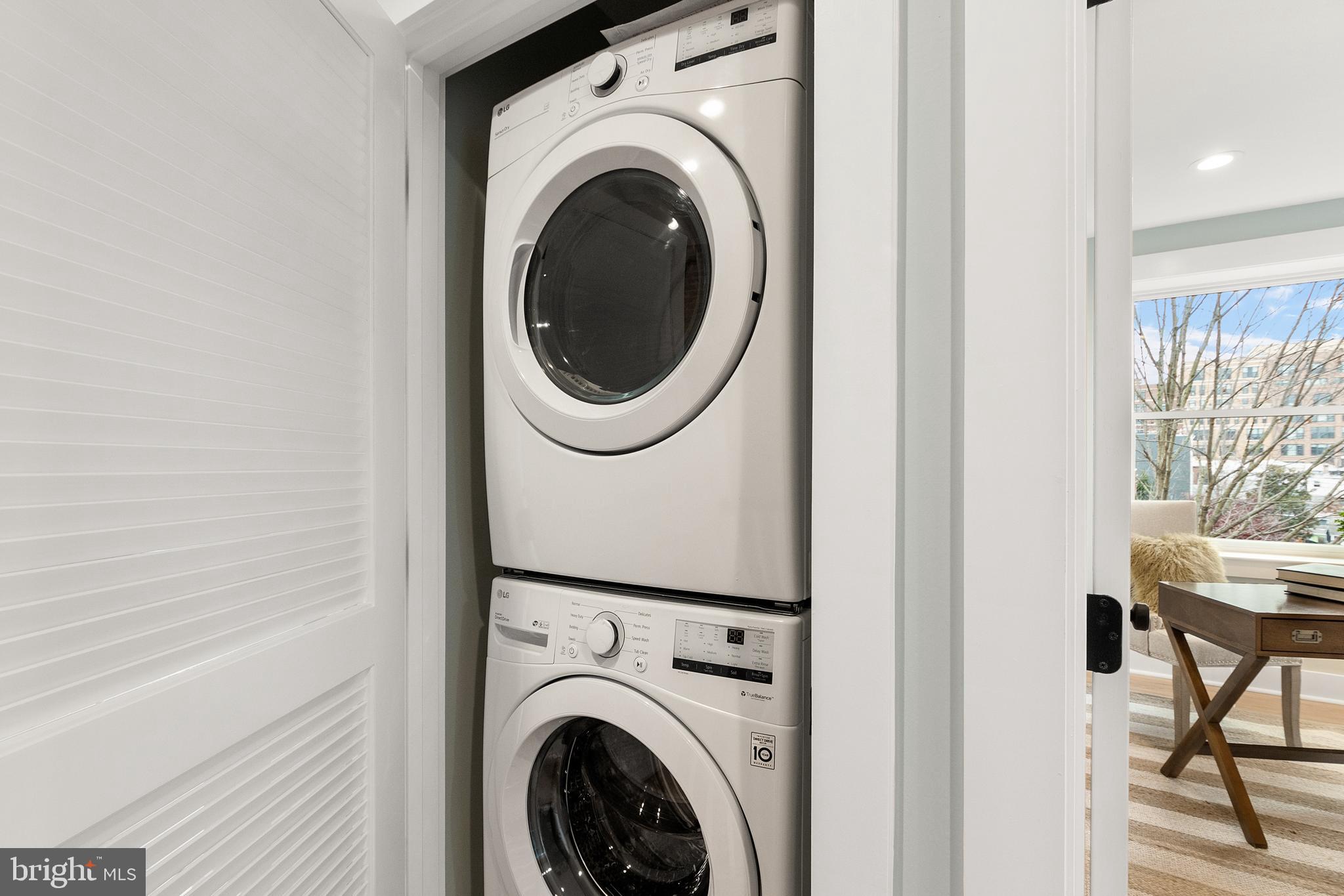 900 10th Street Northeast Washington, DC 20002 - Photo 20 of 36 Washer & Dryer