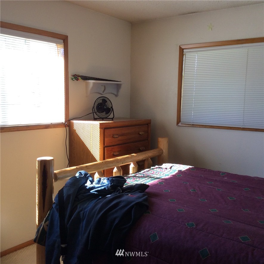317 Oxbow Road Raymond, WA 98577 - Photo 14 of 25 Gallery Image 14