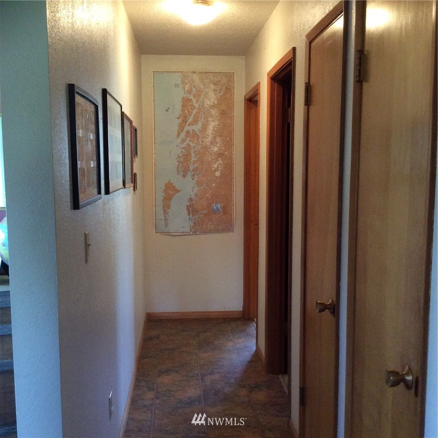 317 Oxbow Road Raymond, WA 98577 - Photo 7 of 25 Gallery Image 7