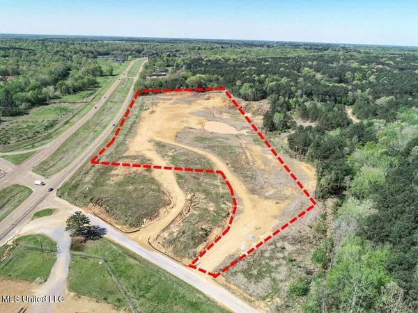 $1,330,000 | 20859 East Ms 278, Batesville, MS 38606