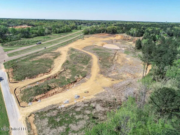 $1,330,000 | 20859 East Ms 278, Batesville, MS 38606