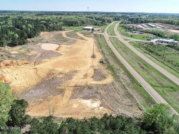 $1,330,000 | 20859 East Ms 278, Batesville, MS 38606