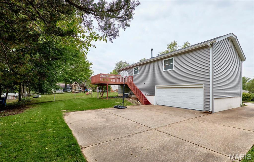 241 Valleyoak Court Ballwin, MO 63021 - Photo 45 of 53