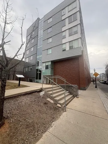 $227,117 | 88 Hudson Street, Unit 303, Boston, MA 02111