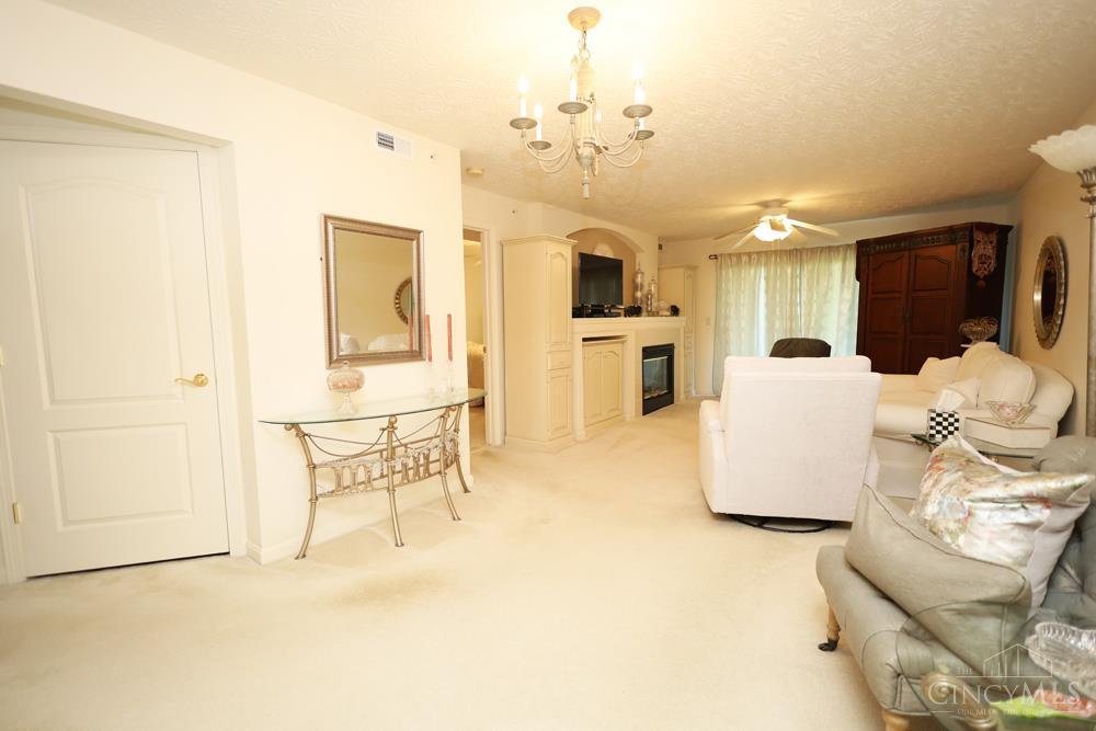 6691 Cloudscape Way Maineville, OH 45039 - Photo 10 of 33