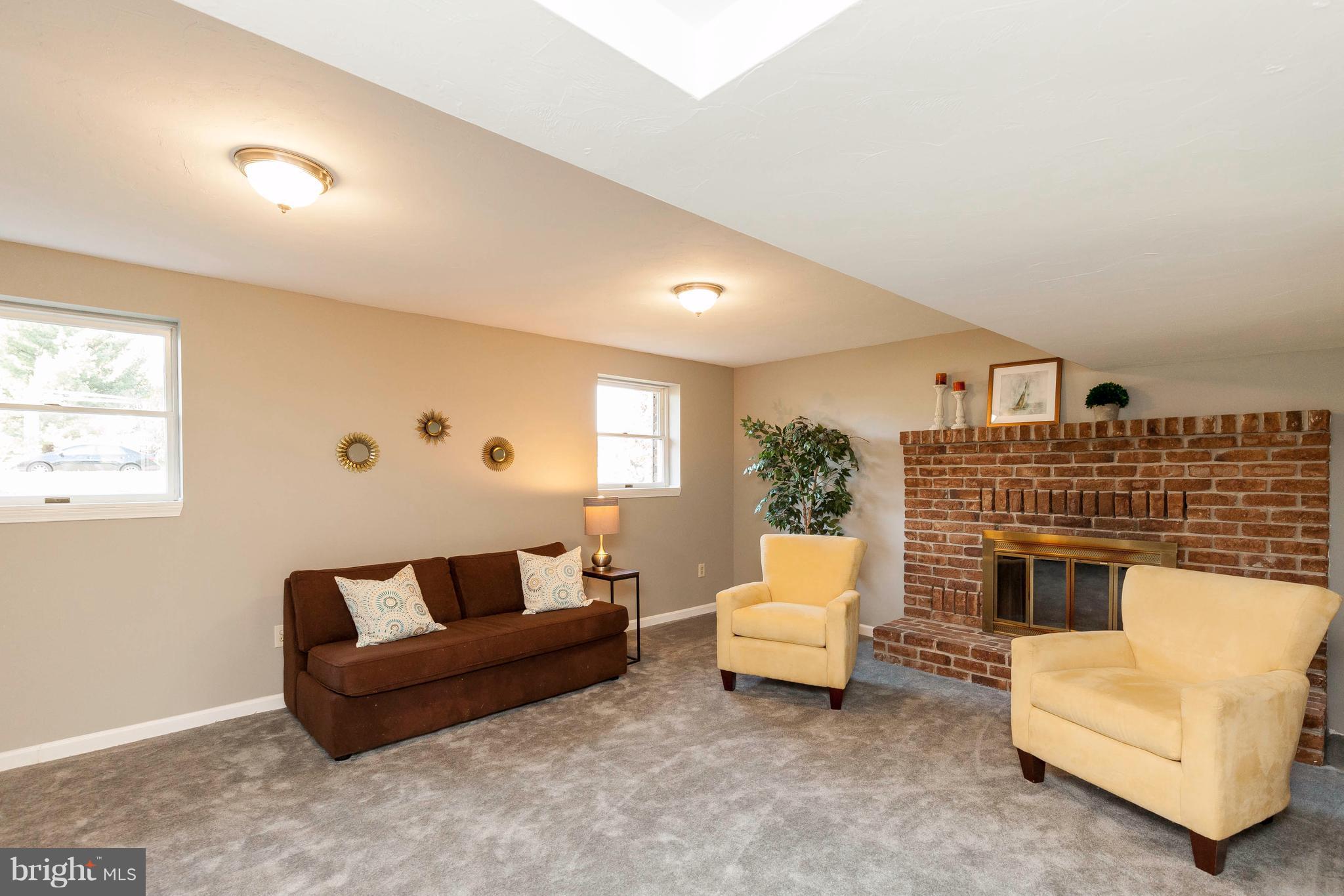 1001 Horizon Road Mount Airy, MD 21771 - Photo 19 of 30 Family Room