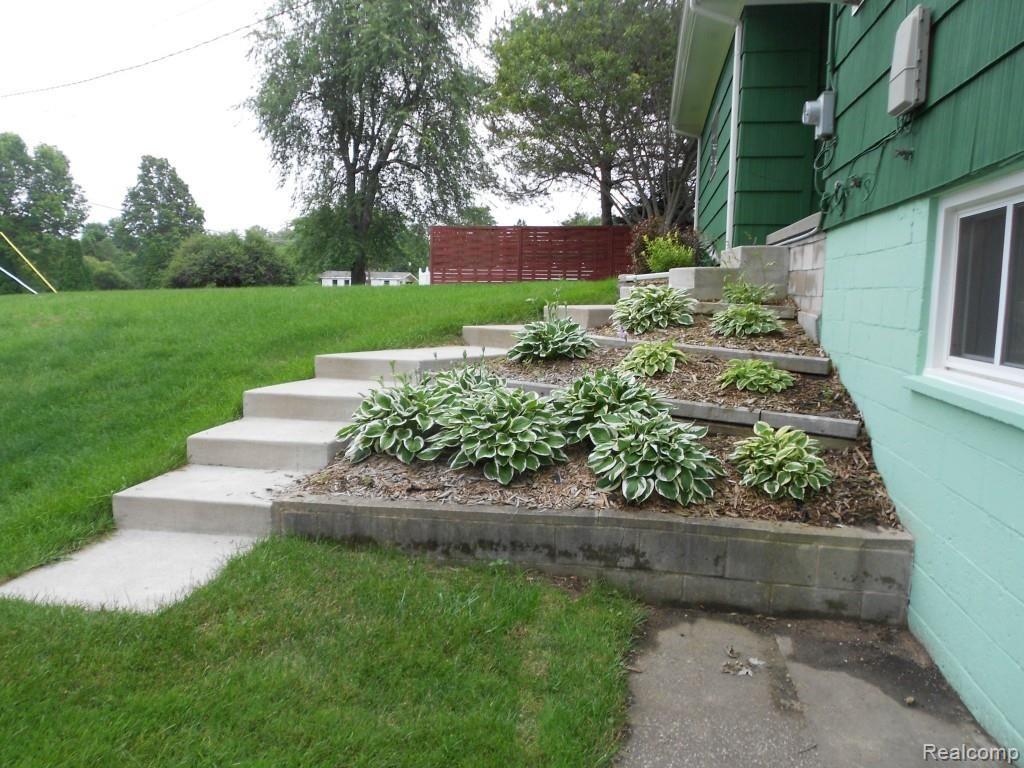 41050 Savage Road Belleville, MI 48111 - Photo 71 of 74