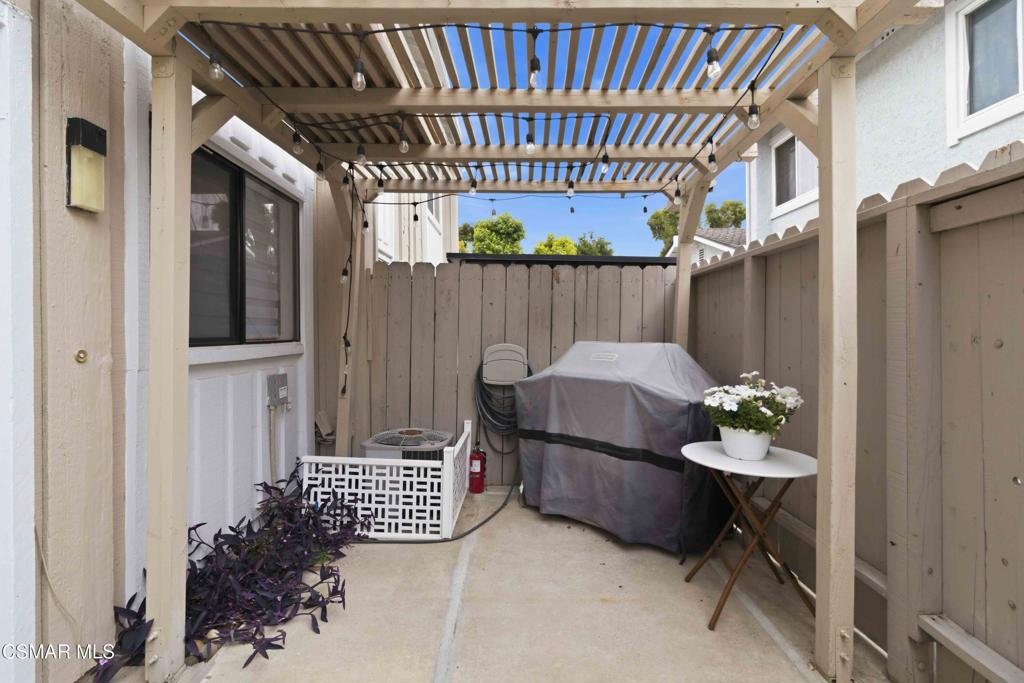 3444 Lockwood Court, Unit 18 Simi Valley, CA 93063 - Photo 25 of 32