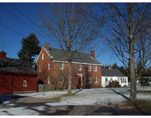98 Hearn Road Saco, ME 04072 - Photo 1 of 27 Exterior Front.