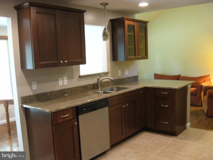 35 Winged Foot Road Dover, DE 19904 - Photo 4 of 25 Kitchen