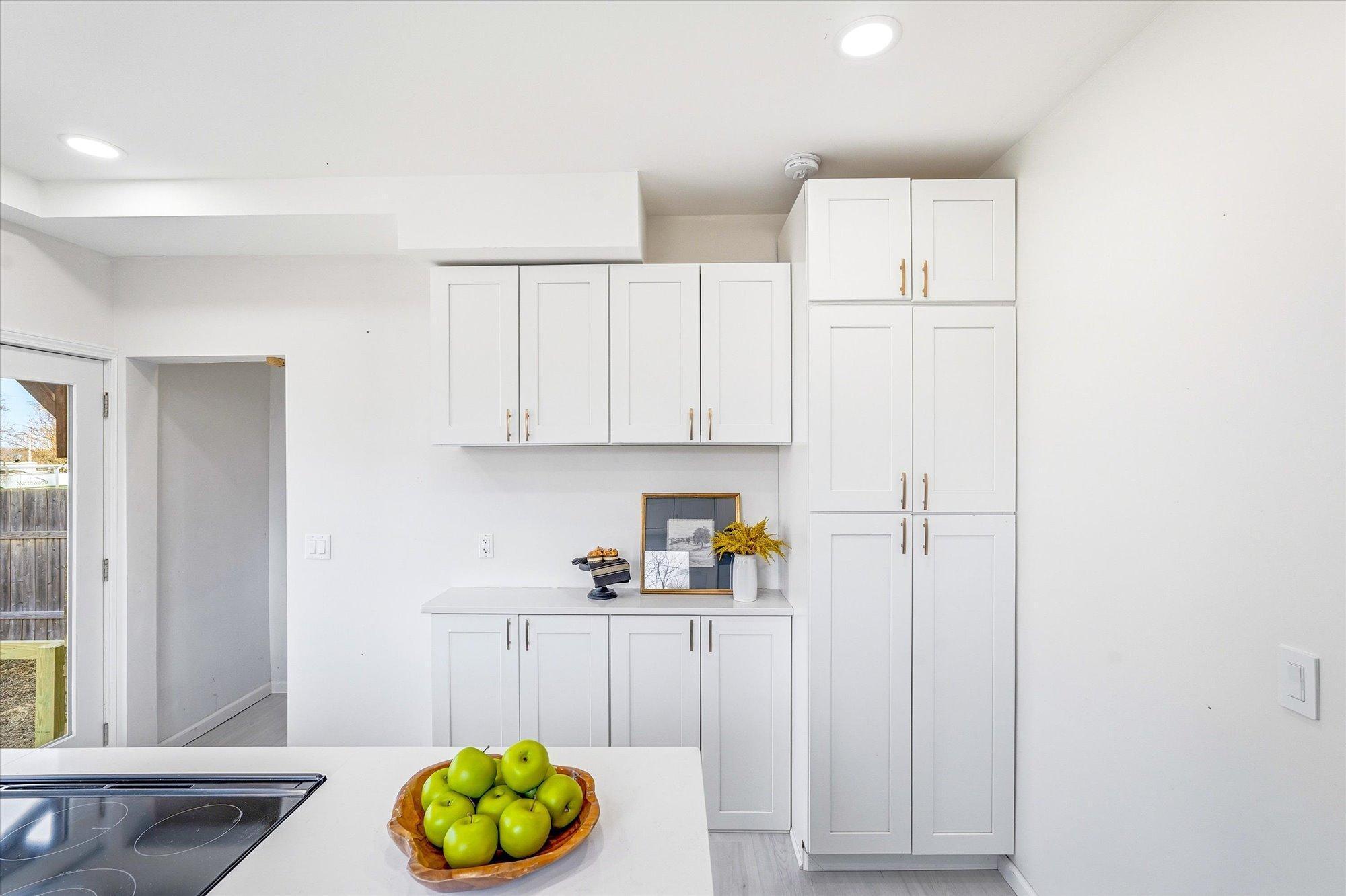 713 3rd Avenue Southwest Cambridge, MN 55008 - Photo 4 of 34