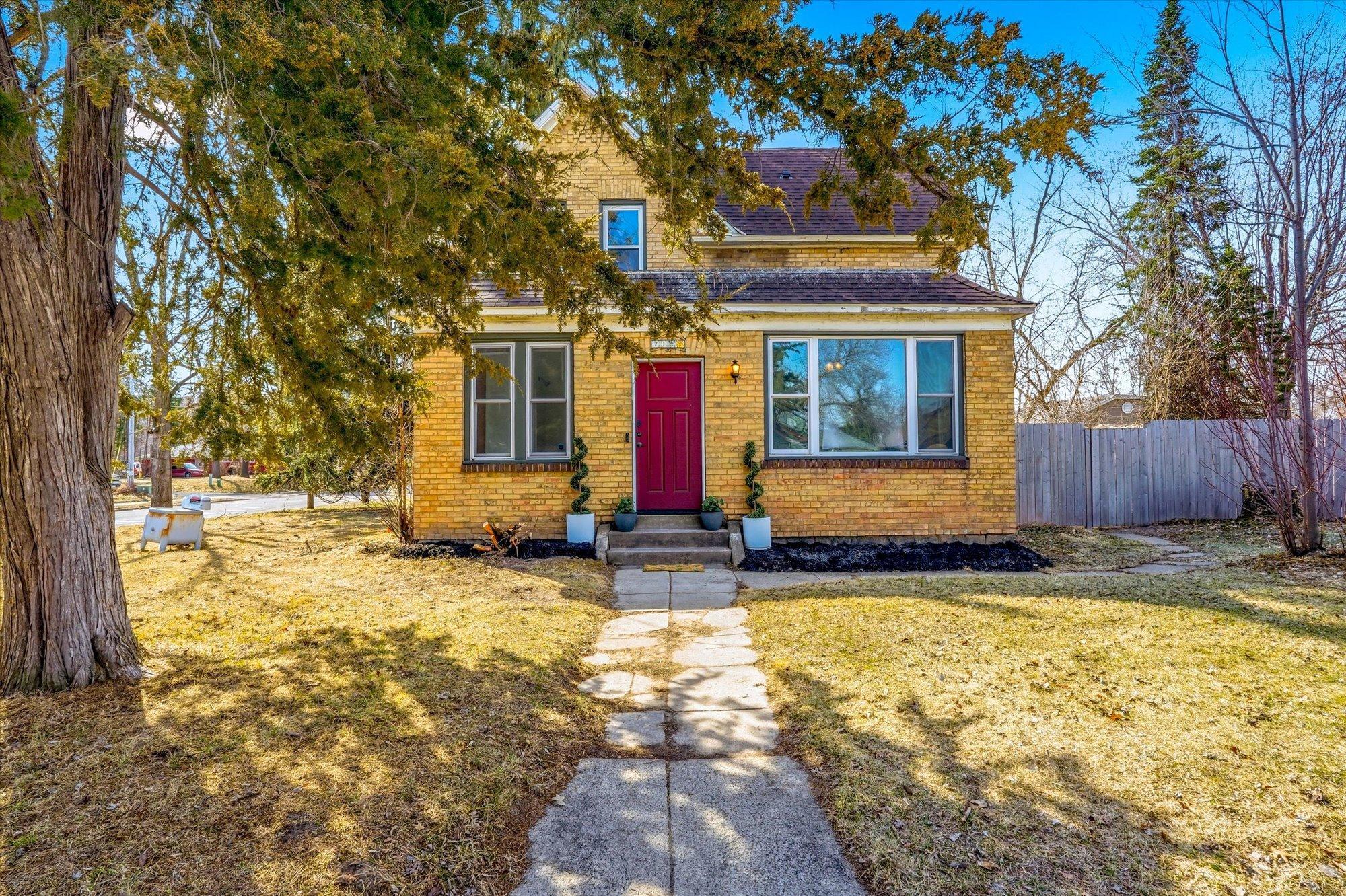 713 3rd Avenue Southwest Cambridge, MN 55008 - Photo 10 of 34