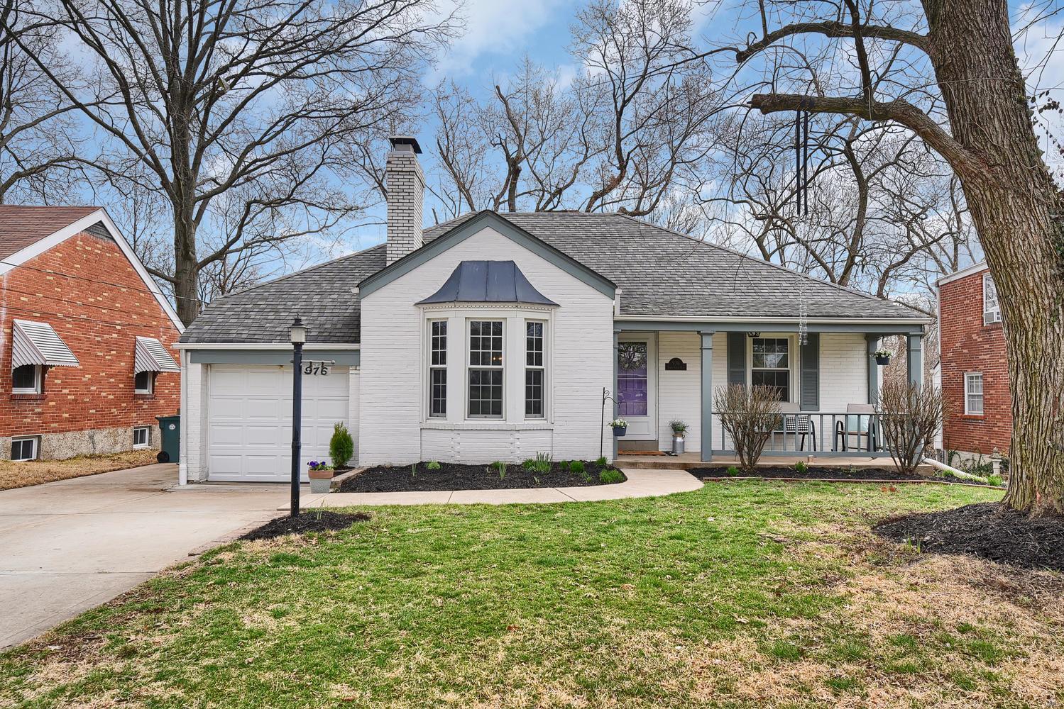 976 North Geyer Road St. Louis, MO 63122 - Photo 1 of 26 Gallery Image 1