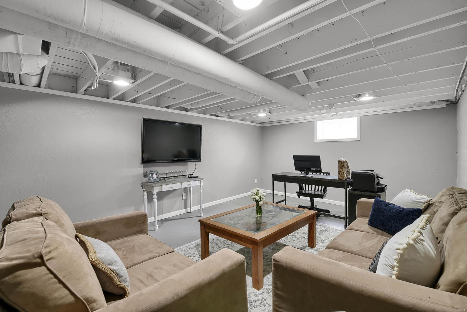 976 North Geyer Road St. Louis, MO 63122 - Photo 18 of 26 Gallery Image 18