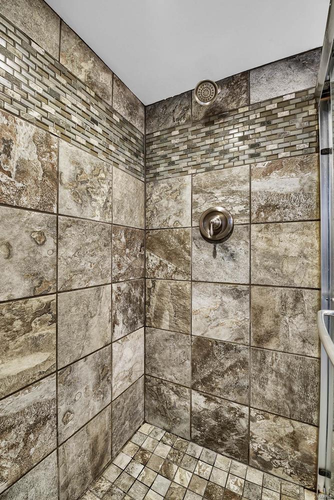 976 North Geyer Road St. Louis, MO 63122 - Photo 21 of 26 Gallery Image 21