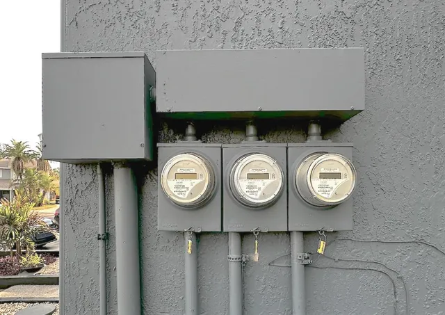 $810,000 | 1713 Azalea Court, Unit A, Oldsmar, FL 34677