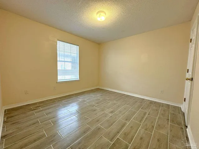 $1,995 | 7972 Cayenne Way, Pensacola, FL 32526