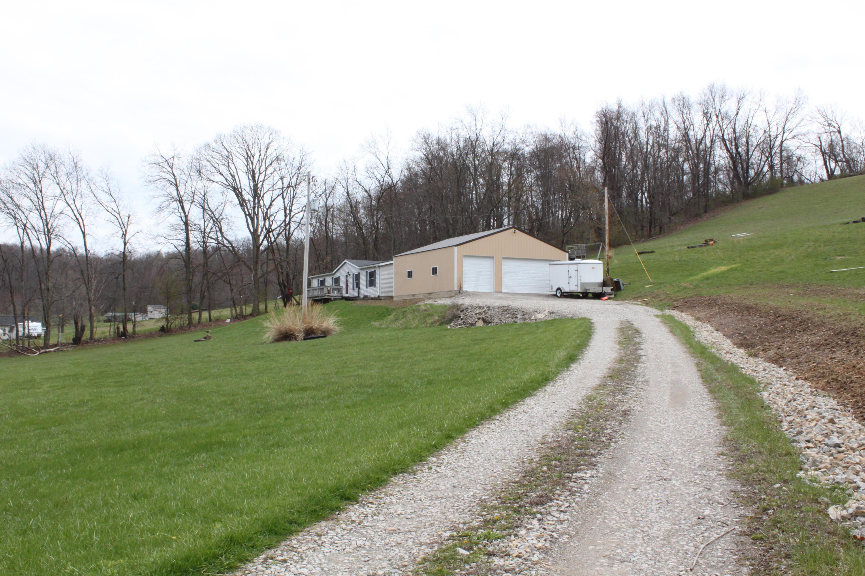 13344 Flint Ridge Road Southeast Newark, OH 43056 - Photo 2 of 20