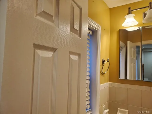 $6,500 | 315 Washington Avenue, Unit 1, New Rochelle, NY 10801